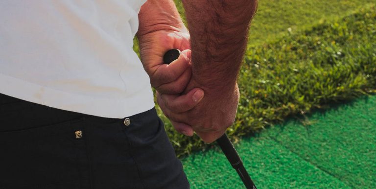 greppa om golfklubbor