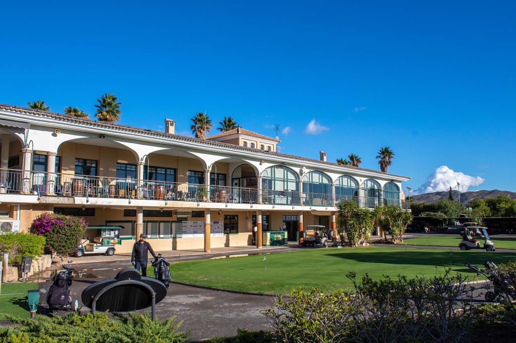 Golf Bonalba Alicante, foto: https://golfbonalba.com